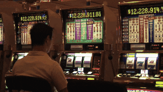 A spinning slot machine